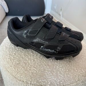 Garneau HRS-80 Cycling Shoes with SPD cleats